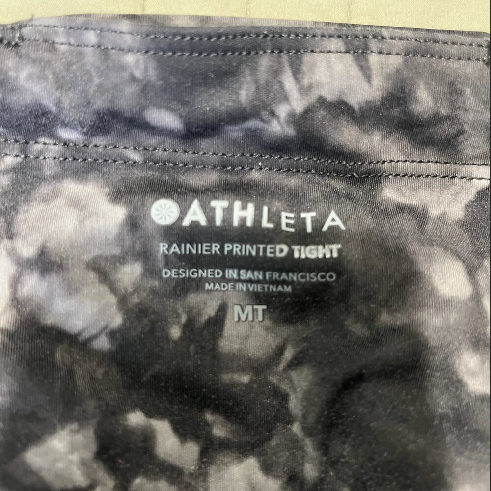 Athleta Rainer Tight - medium tall - Picture 5 of 6